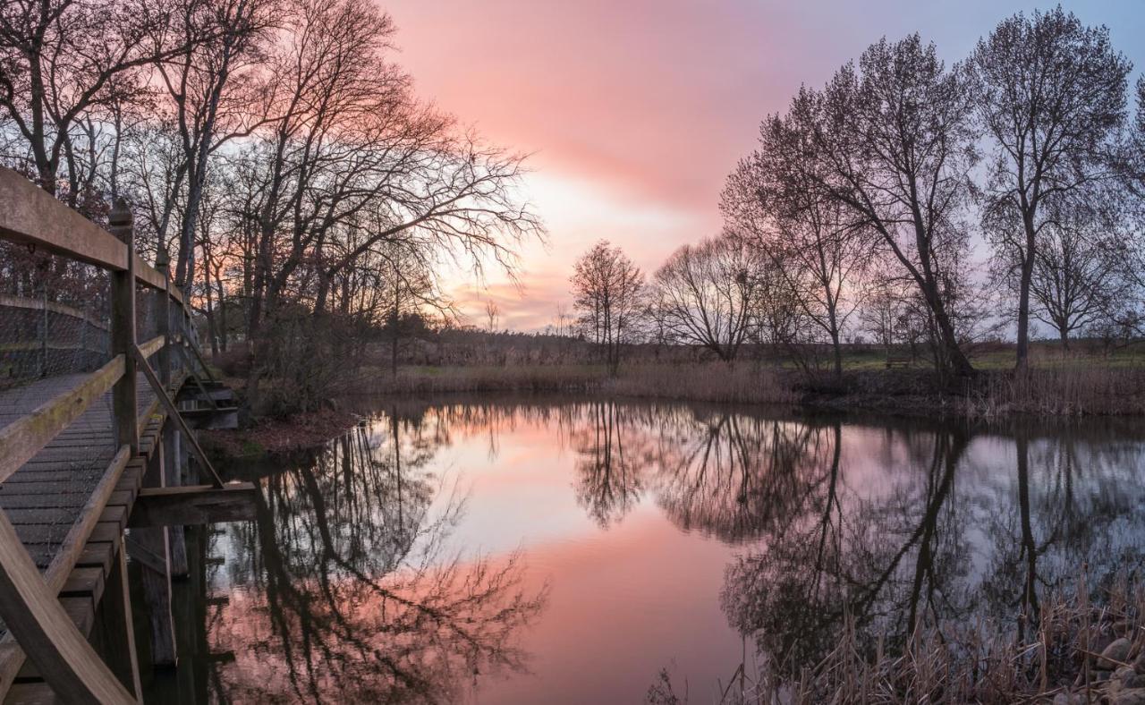 Schmiede Der Wasserburg Liepen Gielow Экстерьер фото